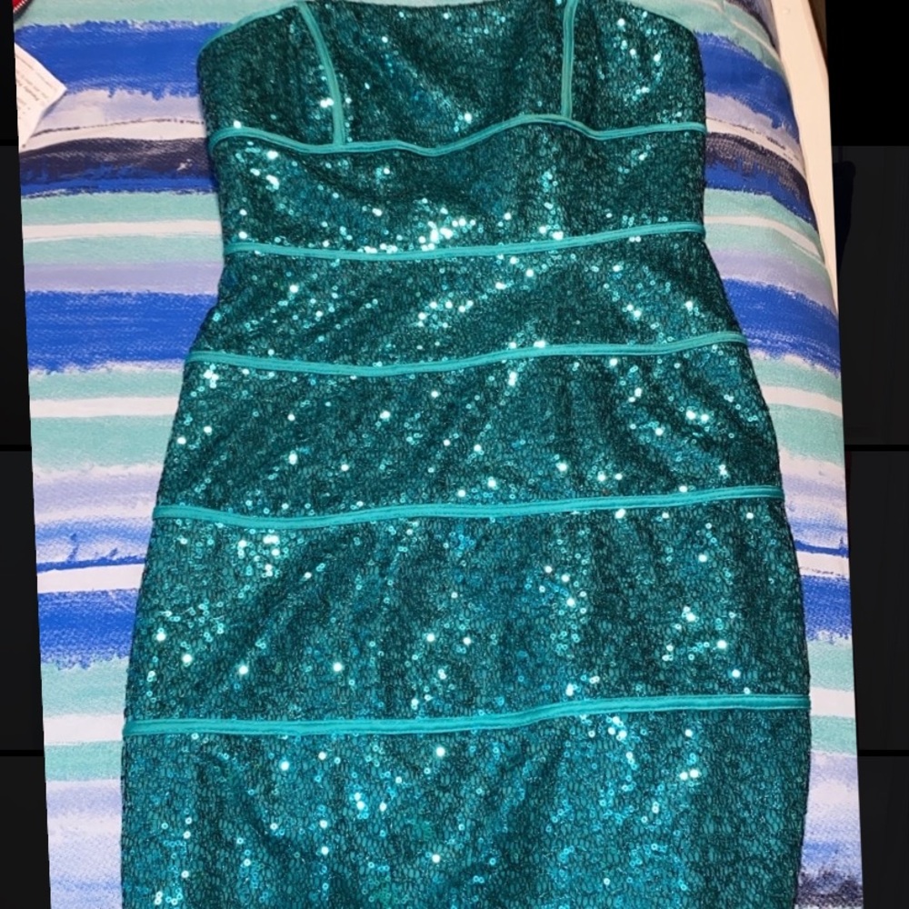 Homecoming sequence dress